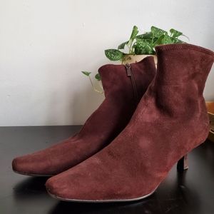 Vintage Brown Booties Size 8
